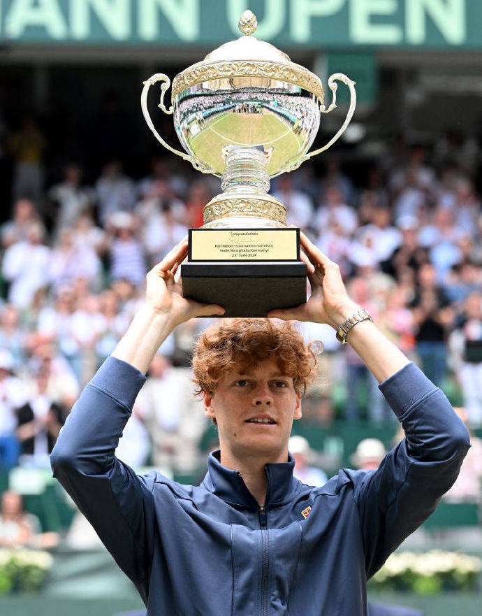 德国网球队完胜英国网球队，穆雷统治全场