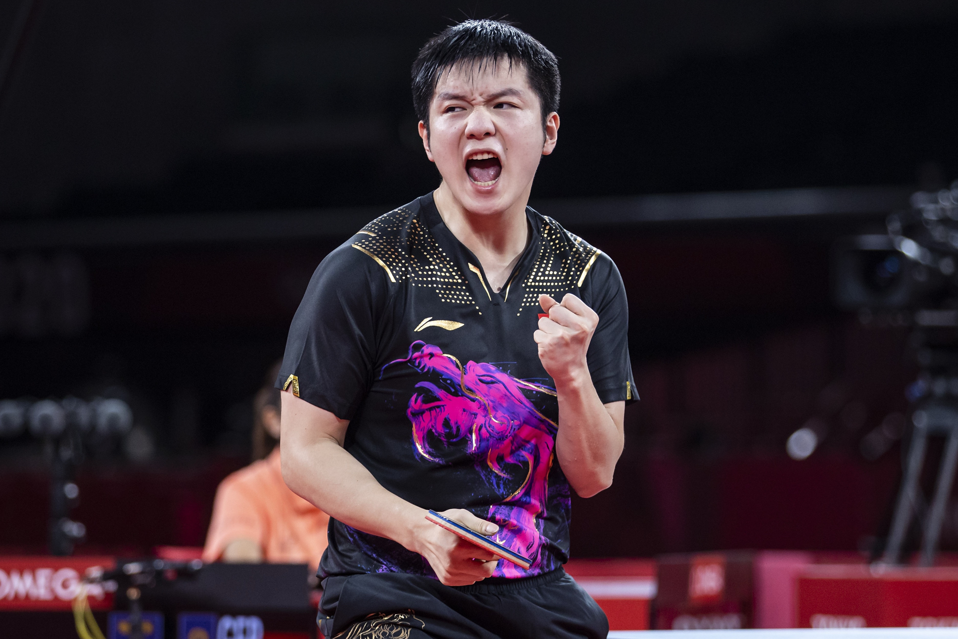 比利时乒乓球队强势韩国乒乓球队，樊振东制霸全场