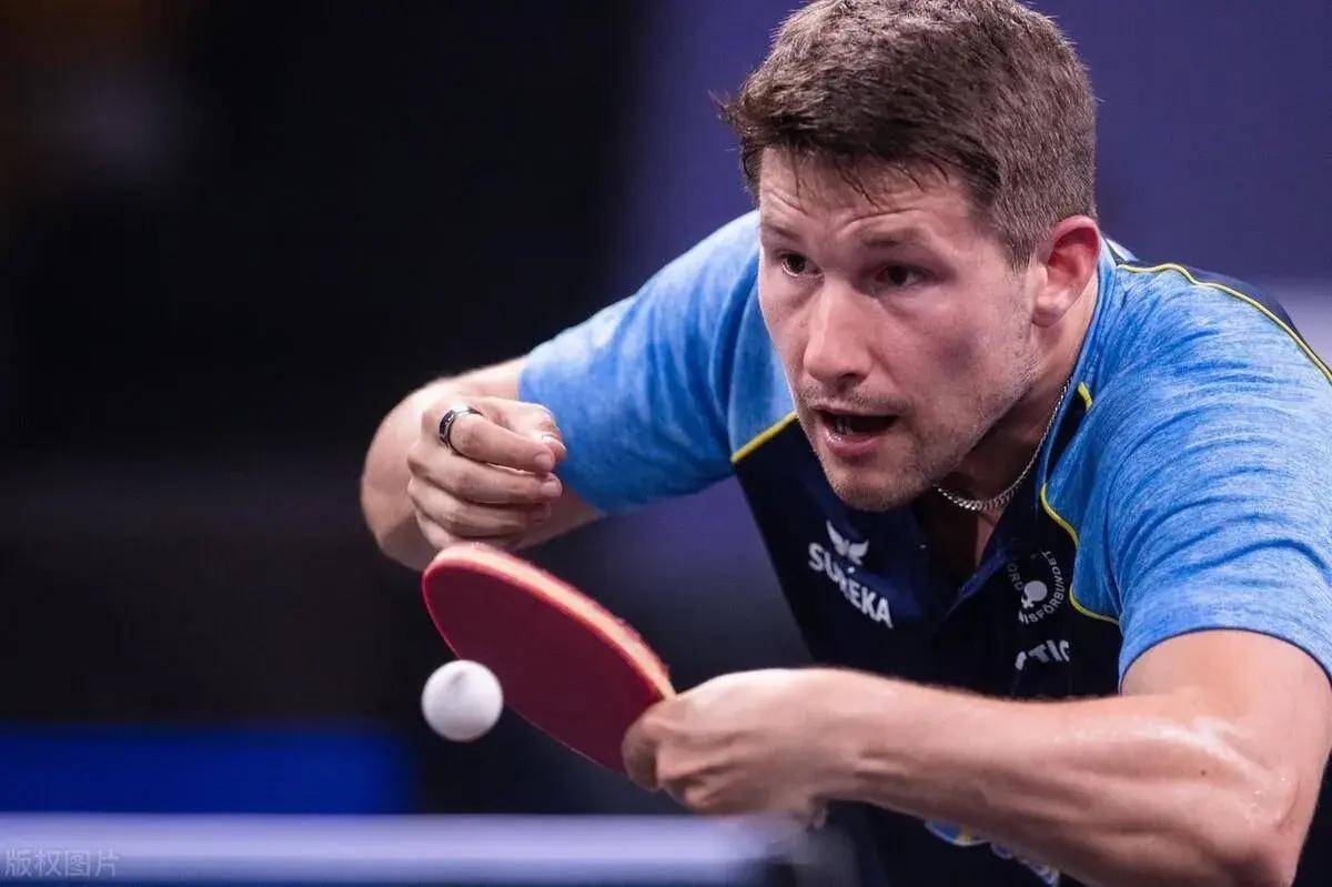 德国乒乓球队完胜中国乒乓球队，水谷隼完成帽子戏法