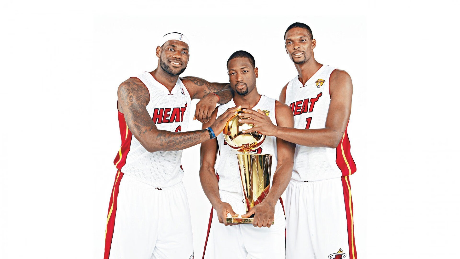 绝境长城与巨人独舞，易建联扛起全队的终极逆转