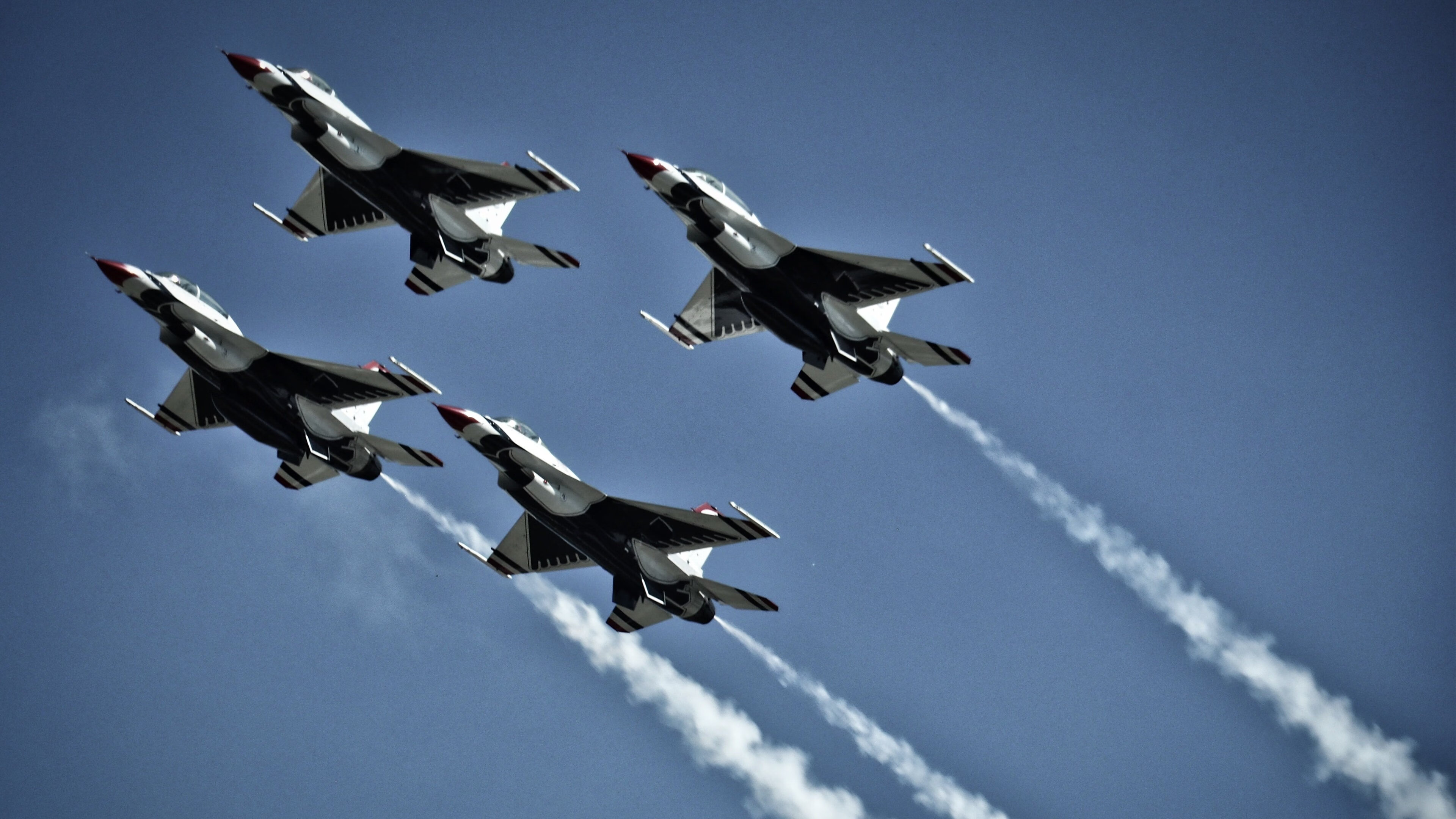 跨越时空的胜利,利拉德末节18分率北京队击退公牛,缔造篮球对话传奇