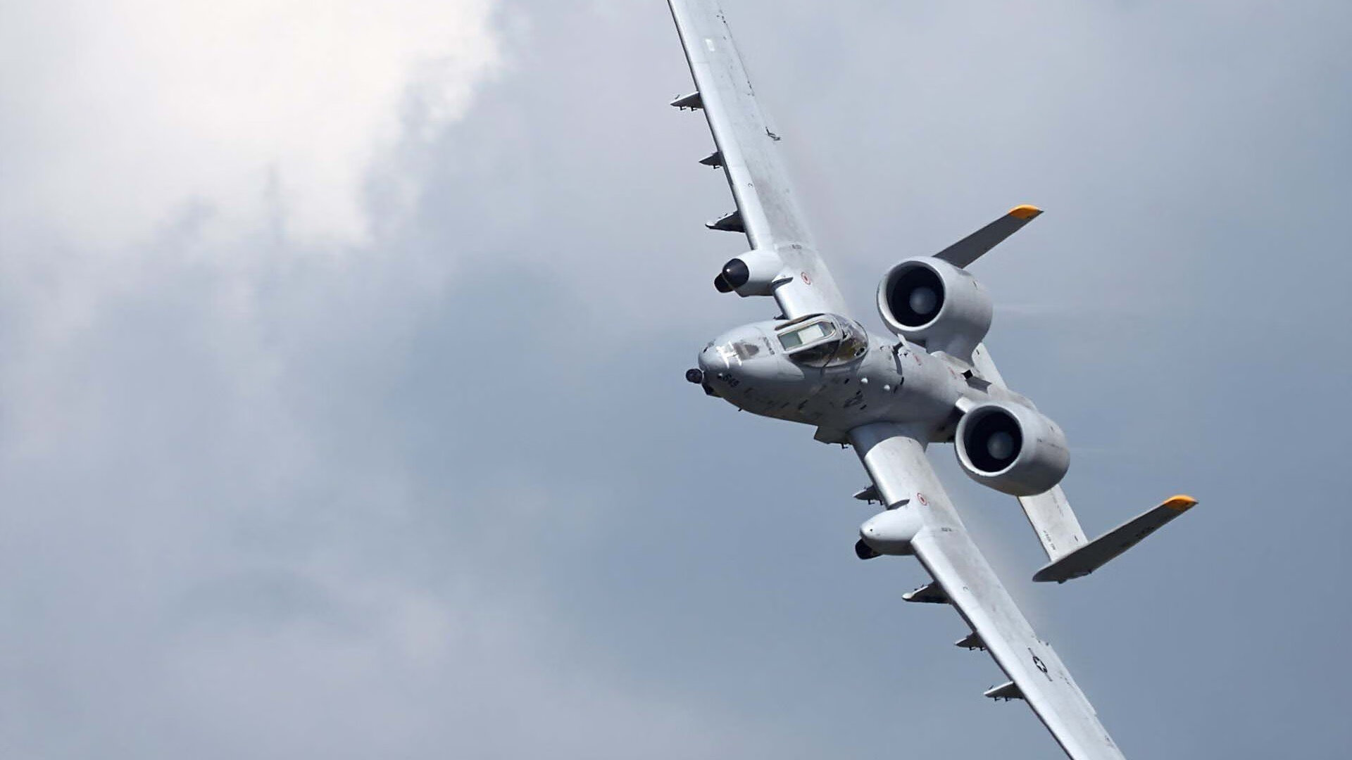 哈兰德抢七时刻接管比赛，多特蒙德斩落塞维利亚晋级欧冠四强